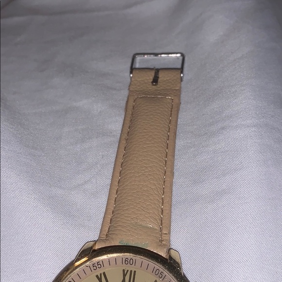 Watch - Picture 3 of 3